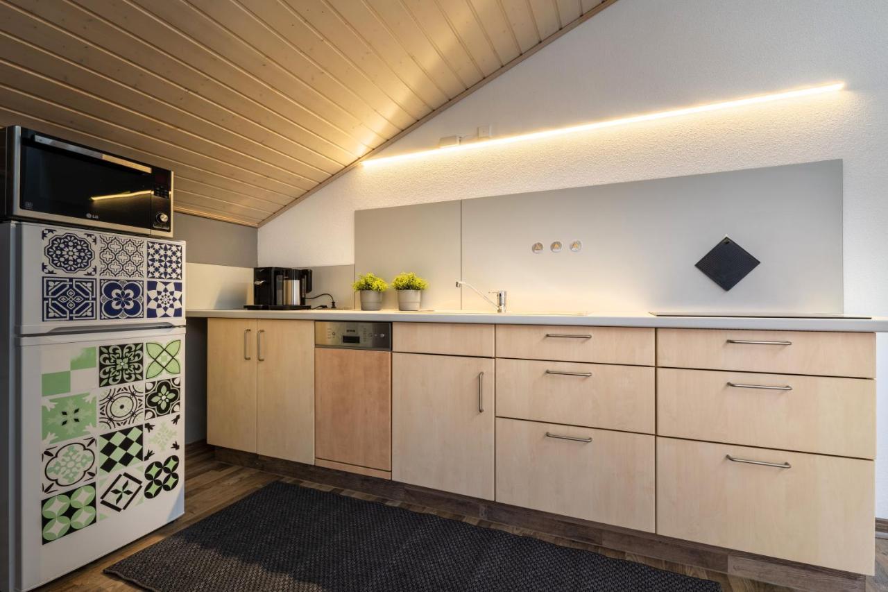 Gemuetliche Ferienwohnung Mit Panoramablick Muttensweiler Exterior photo